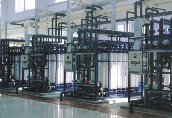 制藥 用純水設(shè)備的潔凈管道設(shè)計有哪些要求？