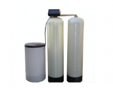 單閥雙罐軟化水設(shè)備